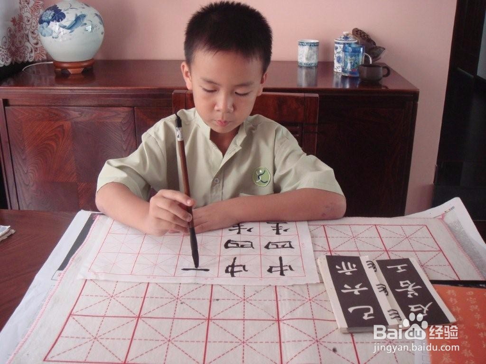 三周岁的宝宝如何教育？