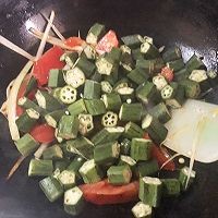 秋葵炒鸡蛋怎么做