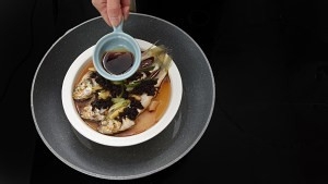 怎么做梅菜酱香蒸黄鱼