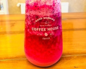 怎么做出火龙果气泡水