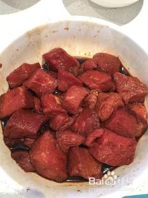 红烧牛肉土豆的做法