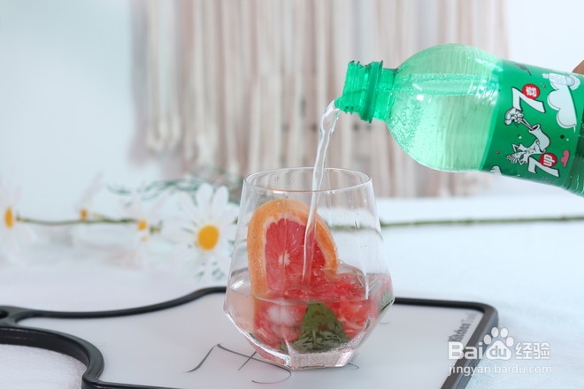 西柚Mojito做法
