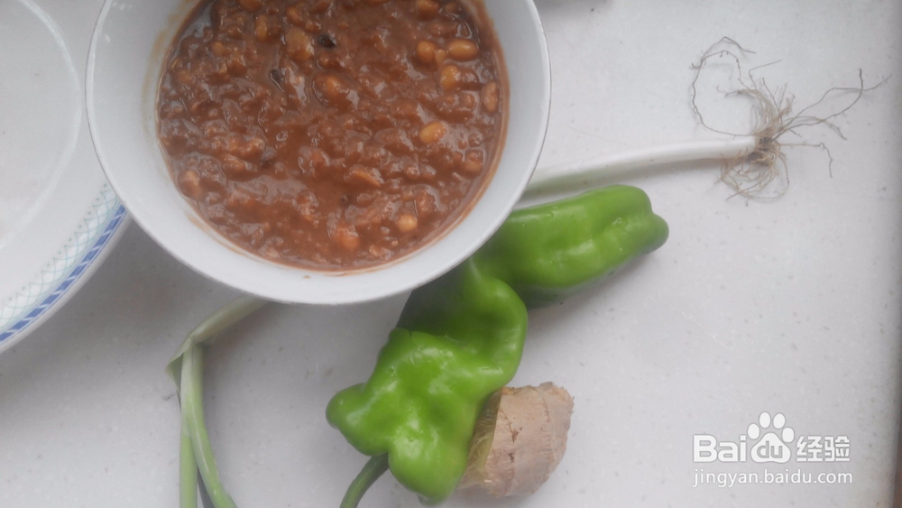 #美食#西瓜黄豆酱的炸制方法