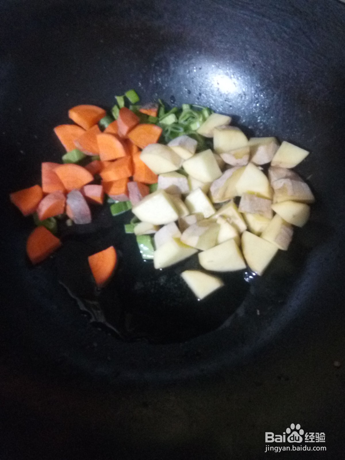 家常菜豆角炖土豆