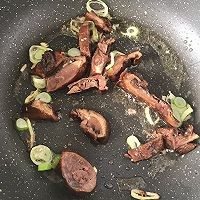 卤鸭炒扁豆怎么做