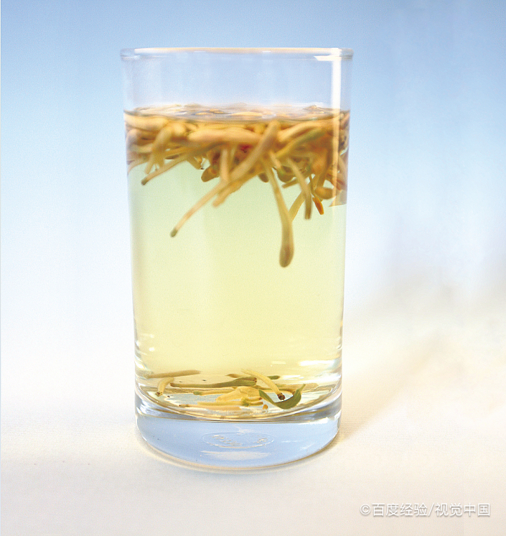 金银花泡水喝的好处