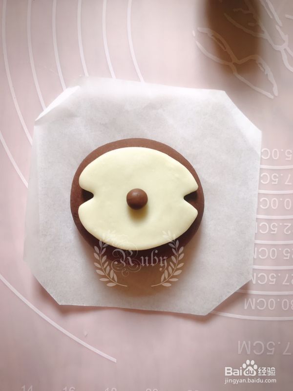 丑萌丑萌的三不像丑丑豆沙造型馒头