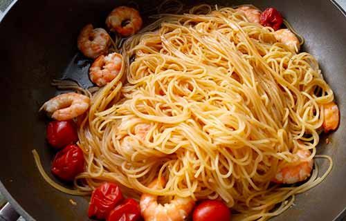 番茄鲜虾意大利面