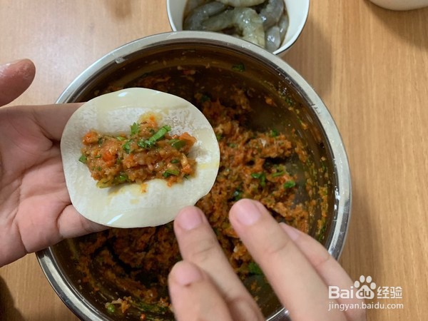 教你做鲜虾锅贴