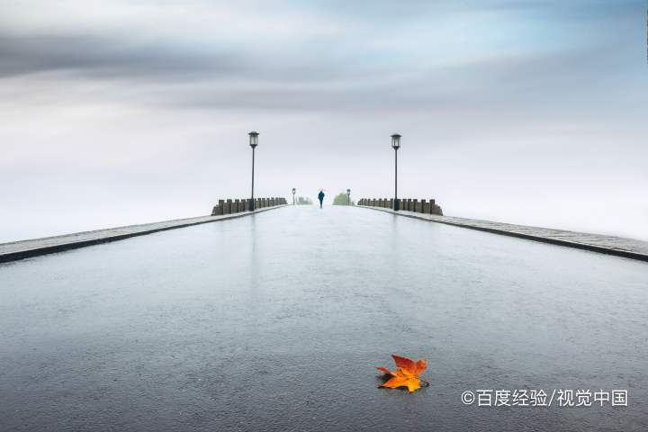 西湖美景该怎么去描述