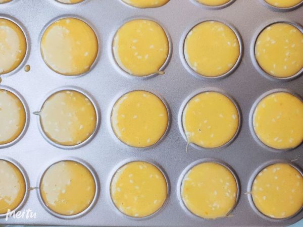 香脆鸡蛋芝麻小饼干