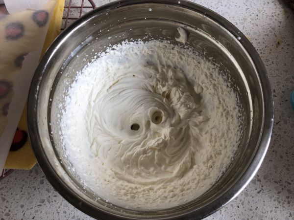 粉豹纹草莓蛋糕卷#松下多面美味#