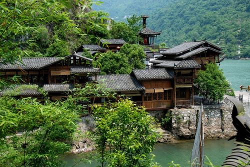 怎样安排武汉宗教古迹一日游