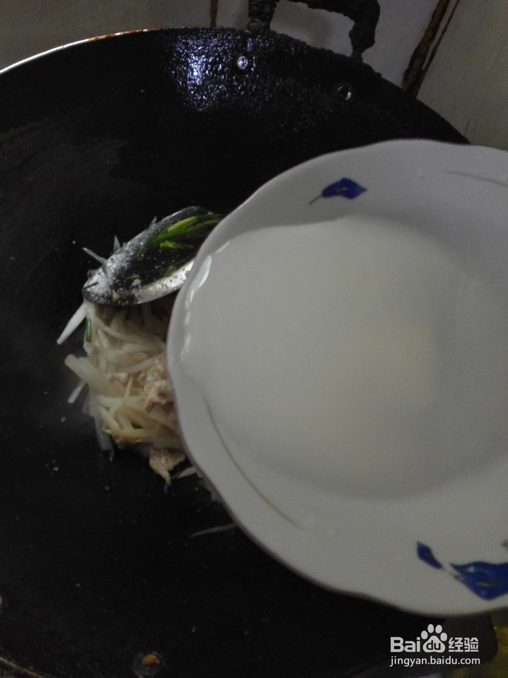 怎样做萝卜丝炒鸡脯肉