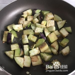 食补佳品西葫芦炖茄子的做法
