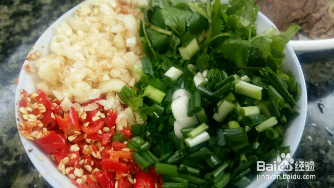 一一干拌麻辣牛肉的做法