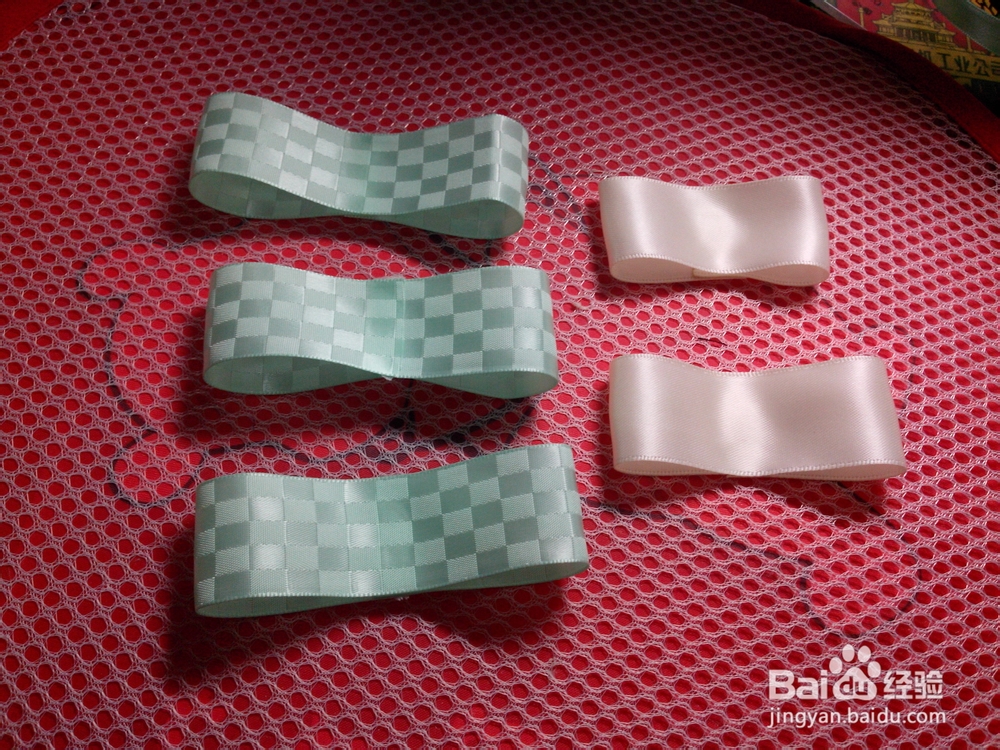 怎样做绿色小清新蝴蝶结
