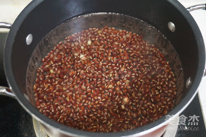彩色糯米团子豆沙粥