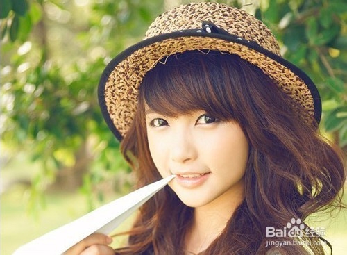 秋季唇部护理 拥有完美水润娇唇