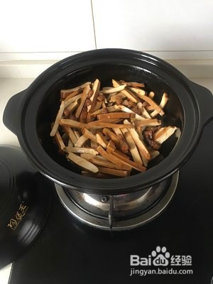 怎么做美味营养的芹菜炒豆干
