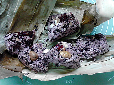 枣杞紫米八宝粽子粥