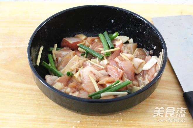 香菇蒸鸡腿的做法