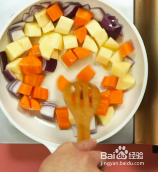 咖喱土豆如何制作