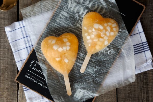 蜜瓜椰果粒冰棍