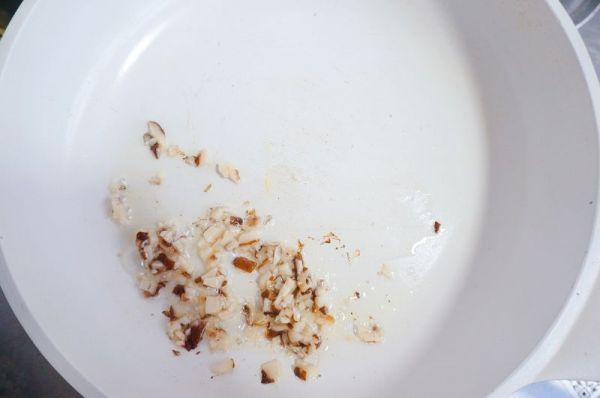 香菇油菜豆腐羹