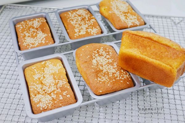 老式蜂蜜脆皮蛋糕