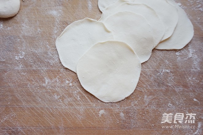 冰花生煎饺的做法