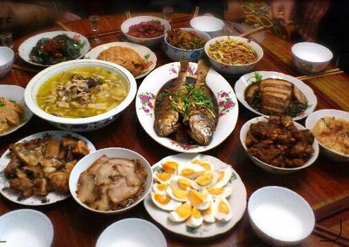 团圆饭的习俗是什么
