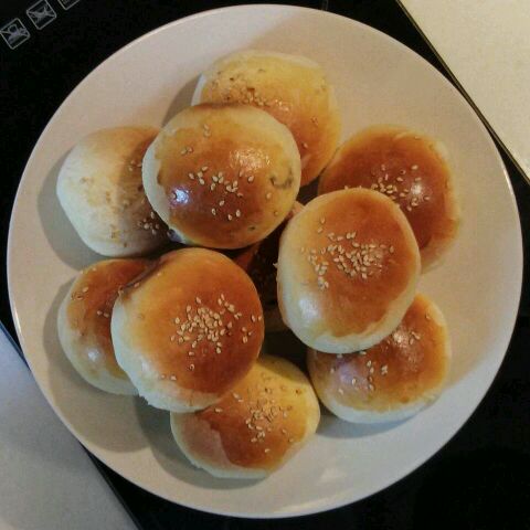 牛奶葡萄干小餐包