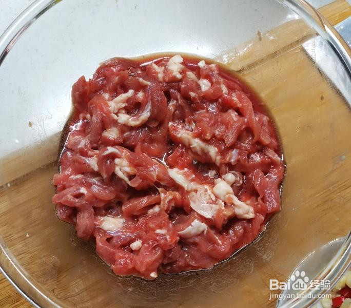 平菇炒肉牛肉版的做法