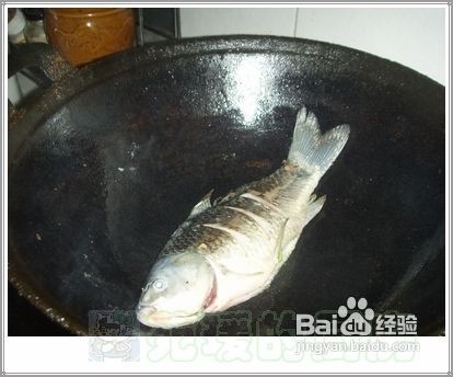 苑瑗的厨房之豆腐炖鱼