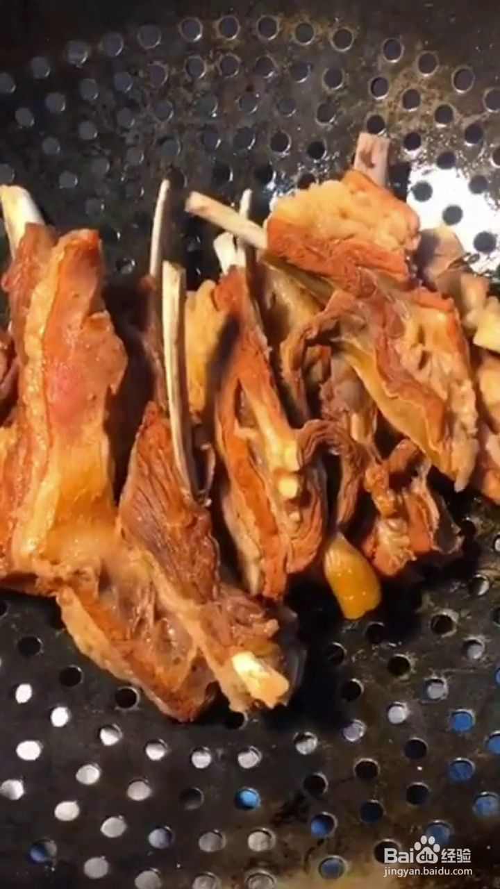 如何制作好吃孜然大羊排？