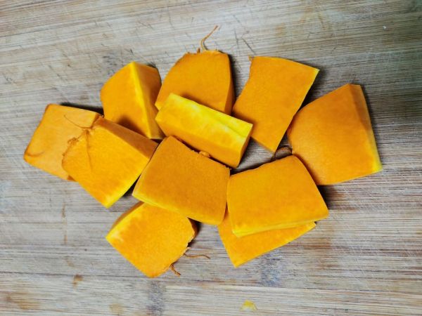 南瓜黑麦咸吐司