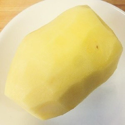 在家里怎么做鸡腿炖土豆