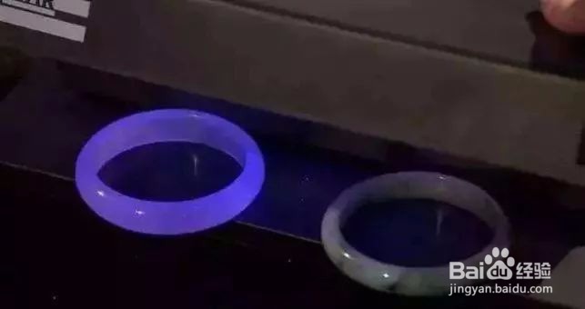 翡翠如果用手电筒识别真假?