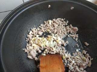 家常蚝油肉末炖萝卜