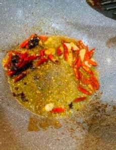 蒜苗炒猪肝的做法步骤