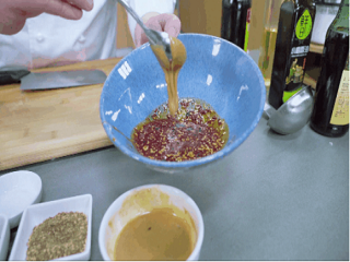 豌豆杂酱面怎么做?