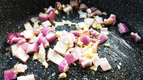 芝士焗番茄肉酱方便面