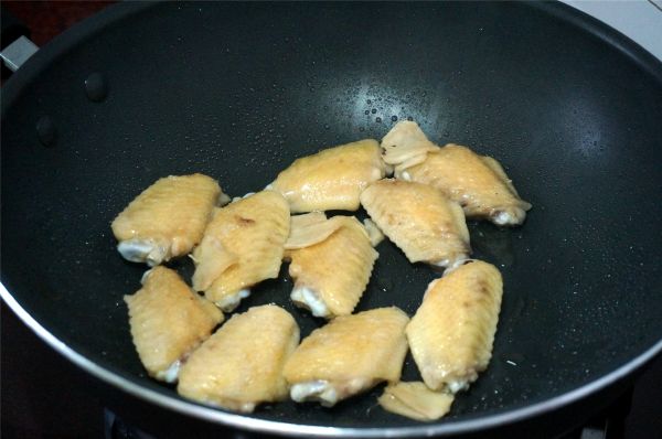 喼汁酸甜酱鸡翅