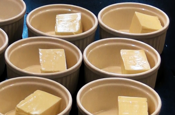 缸底姜汁百花虾