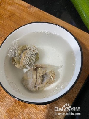 笋干炒丝瓜的做法