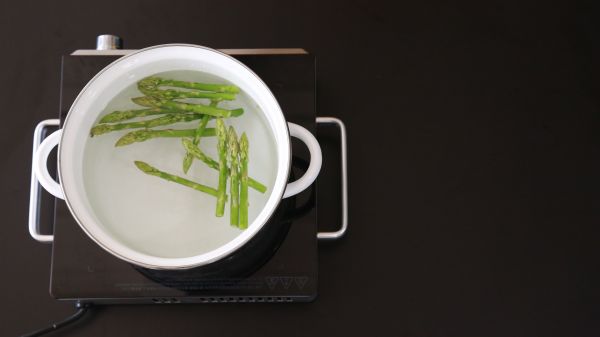 芦笋培根金针卷