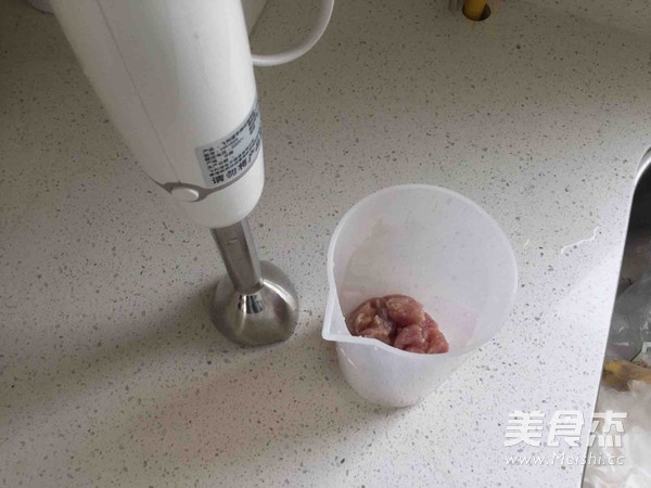 宝宝辅食-萝卜肉丸