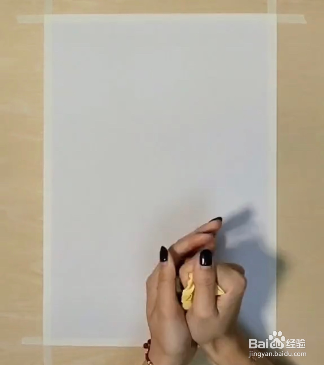 教你用纸团画出仰望树林