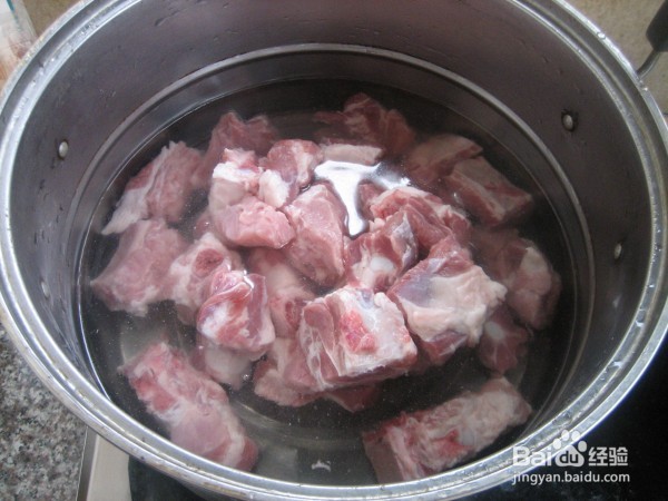 电饭煲如何做出好吃的蒜香排骨